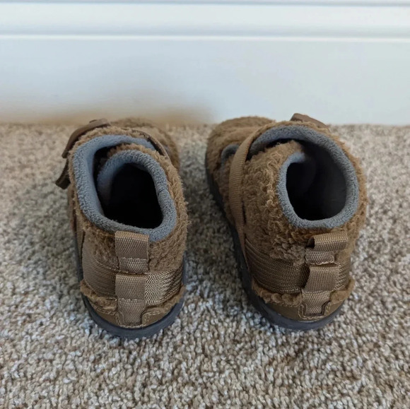 Chaco Ramble Fluff Brown Slip-on Bootie sz 1 - Picture 4 of 6